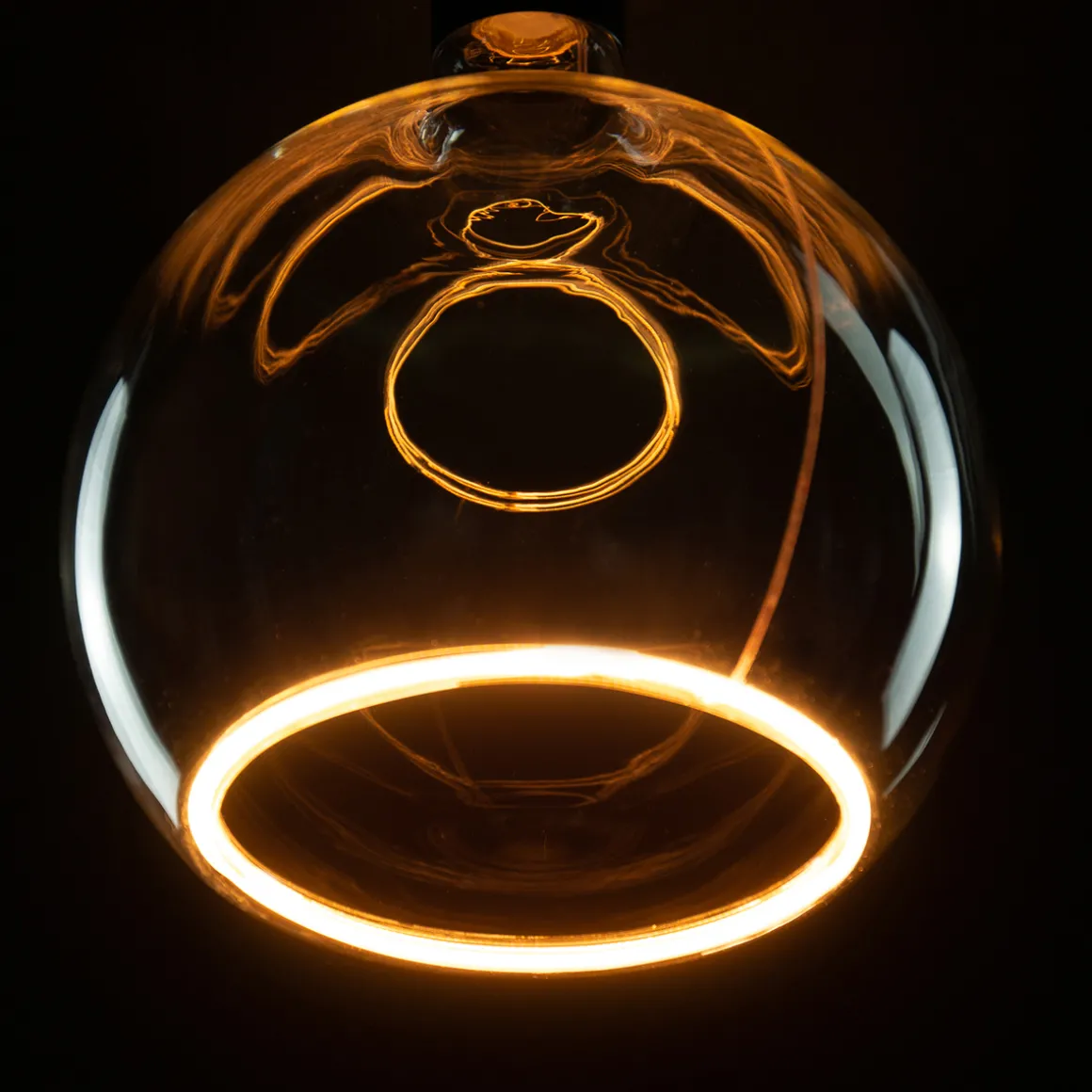 Segula LED Floating Globe 200 klar E27, 5 W, 2200 K, dimmbar