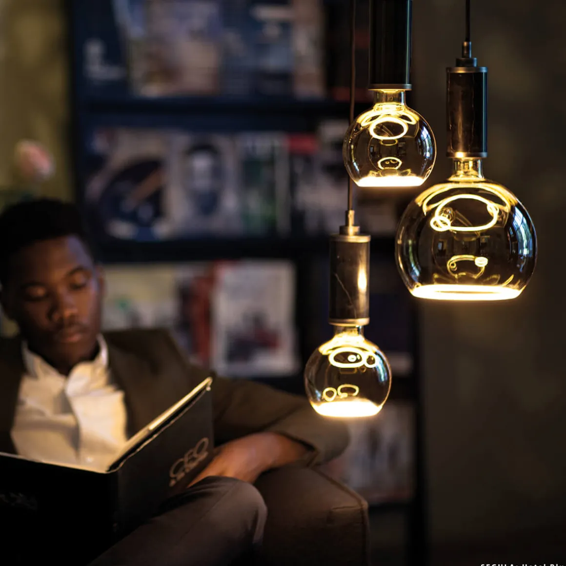 Segula LED Floating Globe 150 klar E27, 4,5 W, 2200 K, dimmbar