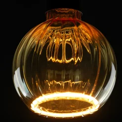 Segula LED Floating Globe 125 straight Gold E27, 4 W, 2200 K, dimmbar