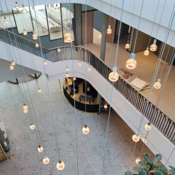 Segula LED Floating Globe 125 twisted smokey grau E27, 6 W, 1900 K, dimmbar