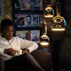 Segula LED Floating Globe 80 klar E27, 4 W, 2200 K, dimmbar