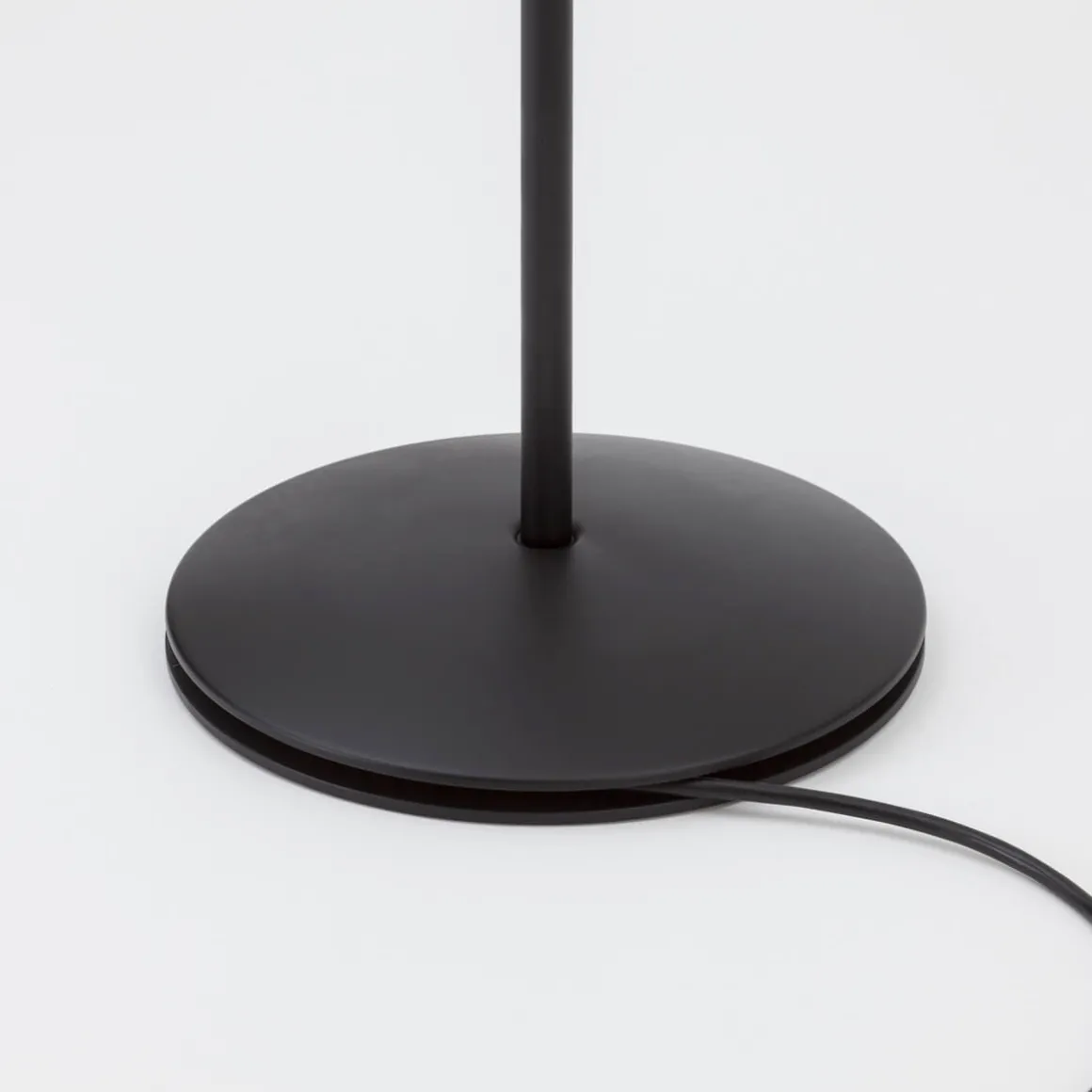 serien.lighting Club Floor L LED Stehleuchte