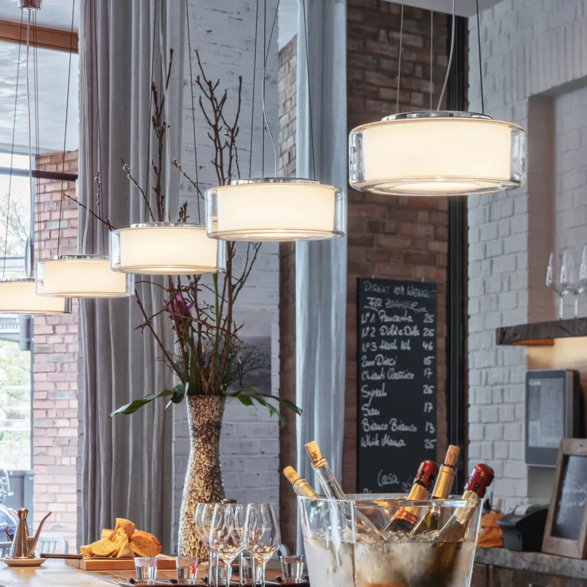 serien.lighting Curling Suspension Rope M LED Pendelleuchte, 2700 K