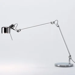 serien.lighting Job Table LED Tischleuchte