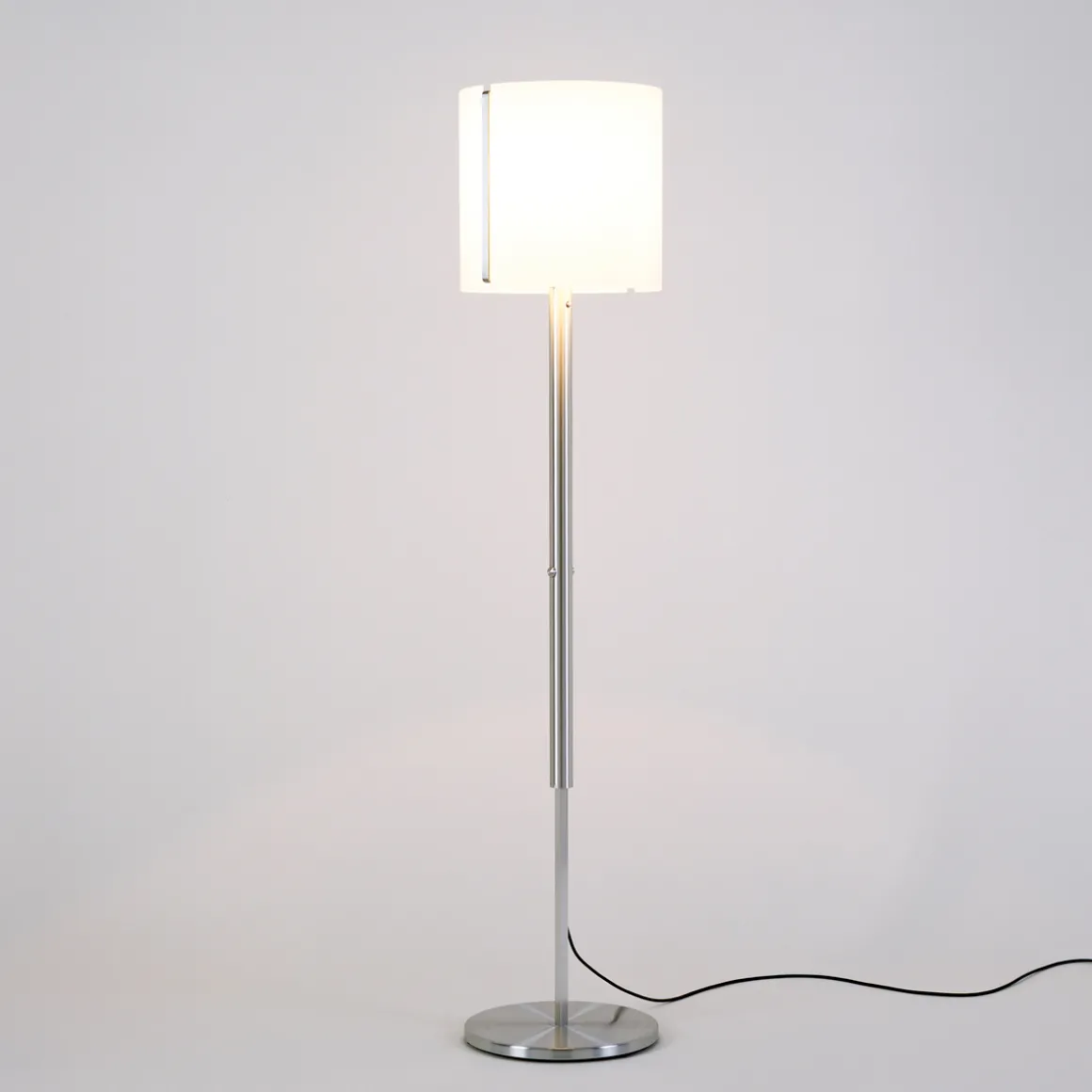 serien.lighting Jones Floor S