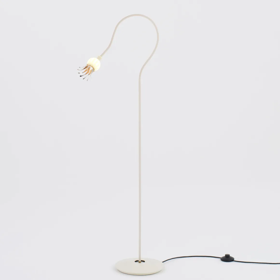 serien.lighting Poppy Floor 1 Stehleuchte