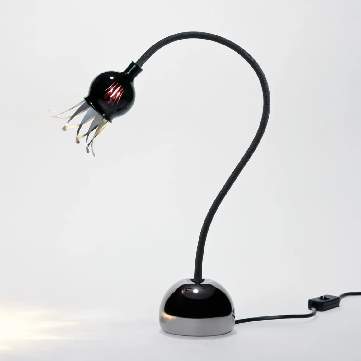 serien.lighting Poppy Table Tischleuchte