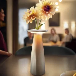 Sigor Nuflair LED Akkuleuchte & Vase