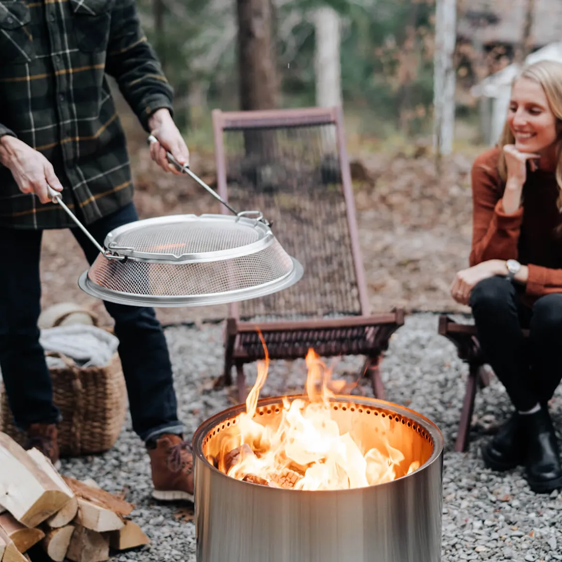 Solo Stove Bonfire 2.0 Feuerschale mit Standfuß, Garten-Set