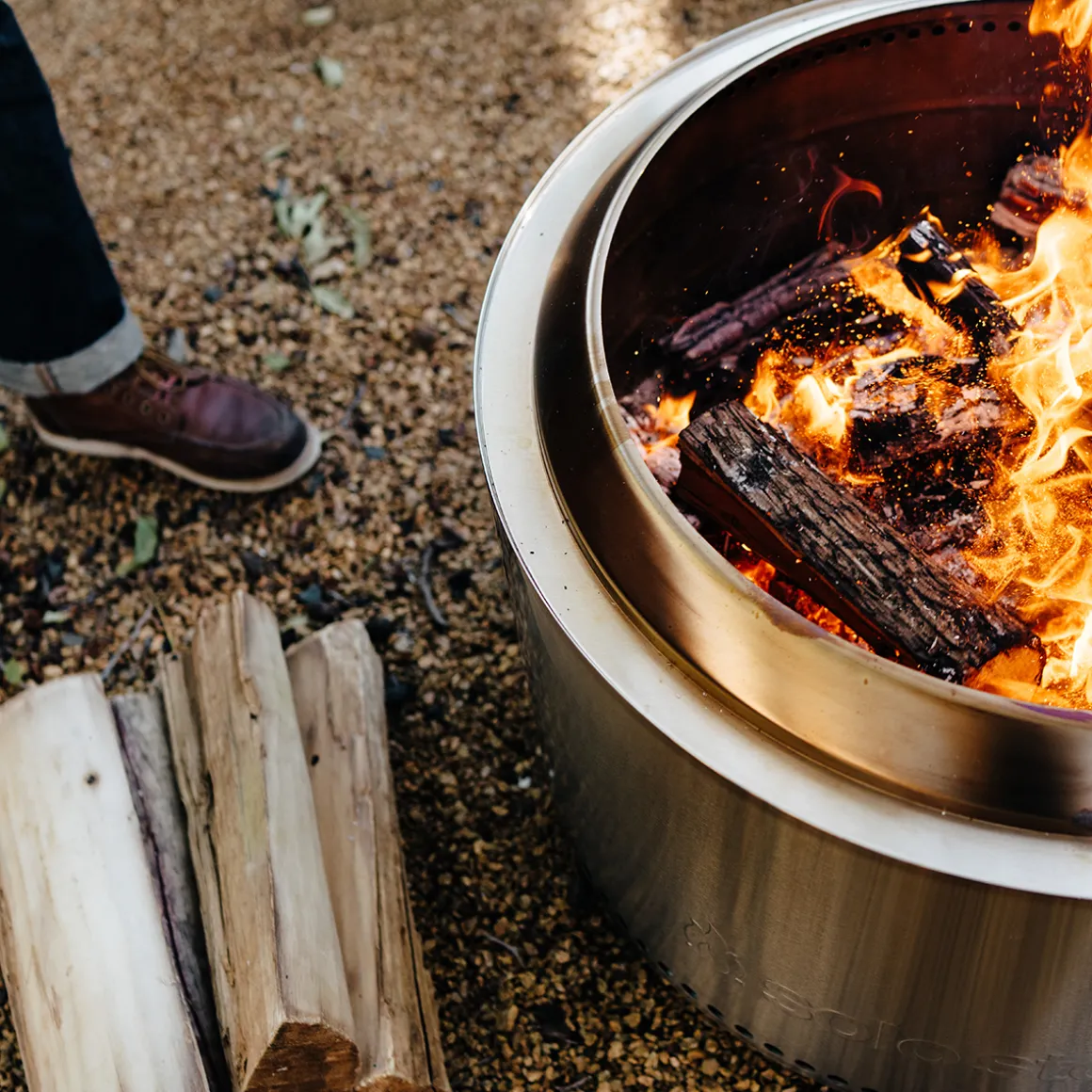 Solo Stove Yukon 2.0 Feuerschale mit Standfuß, Komplett-Set