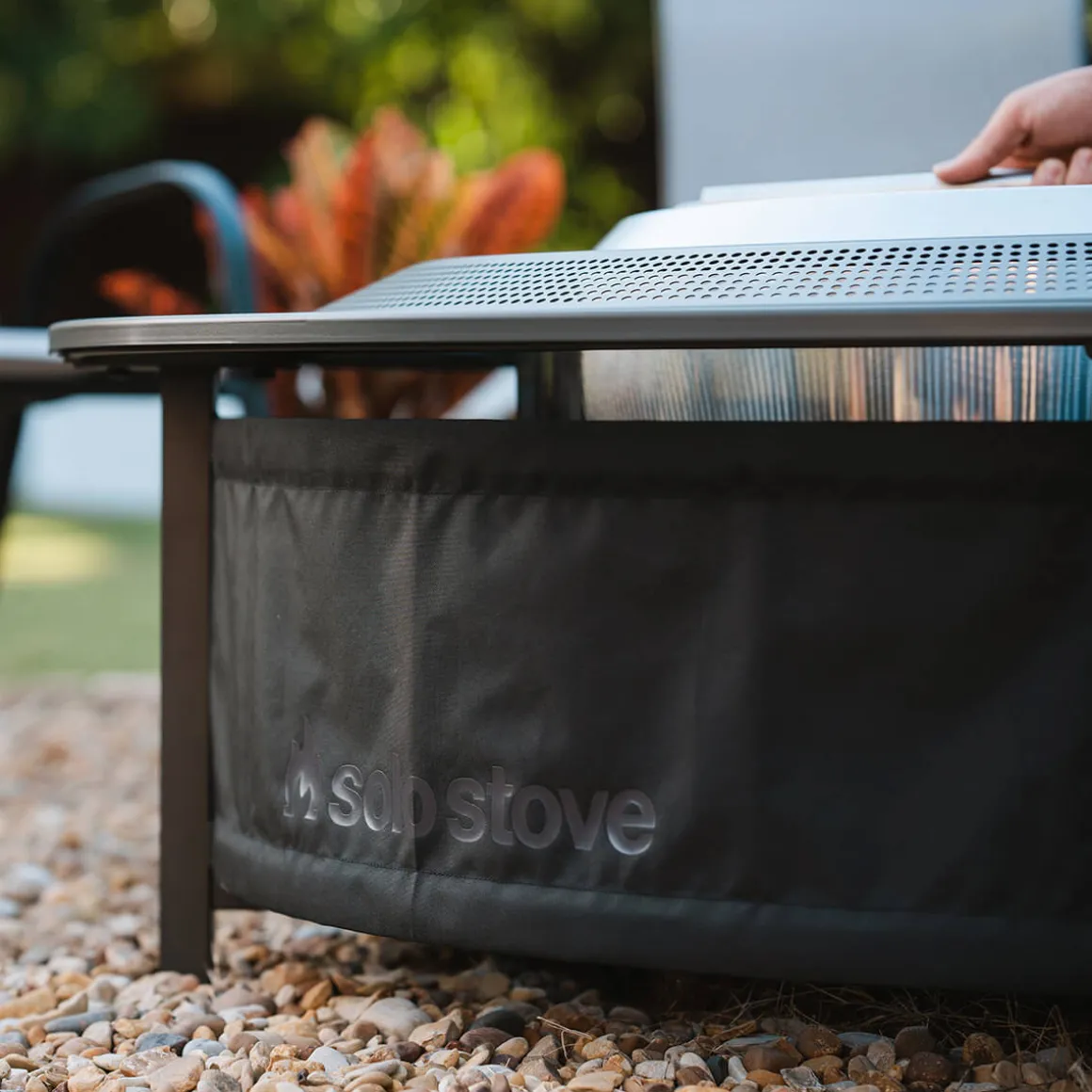 Solo Stove Yukon 2.0 Feuerschale mit Standfuß & Surround, Premium-Set