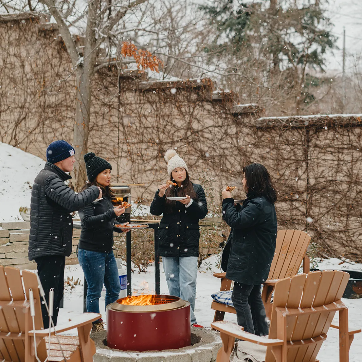 Solo Stove Yukon 2.0 Feuerschale mit Standfuß, inkl. Deckel