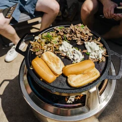 Solo Stove Yukon Gusseisen-Plancha mit Aufsatz