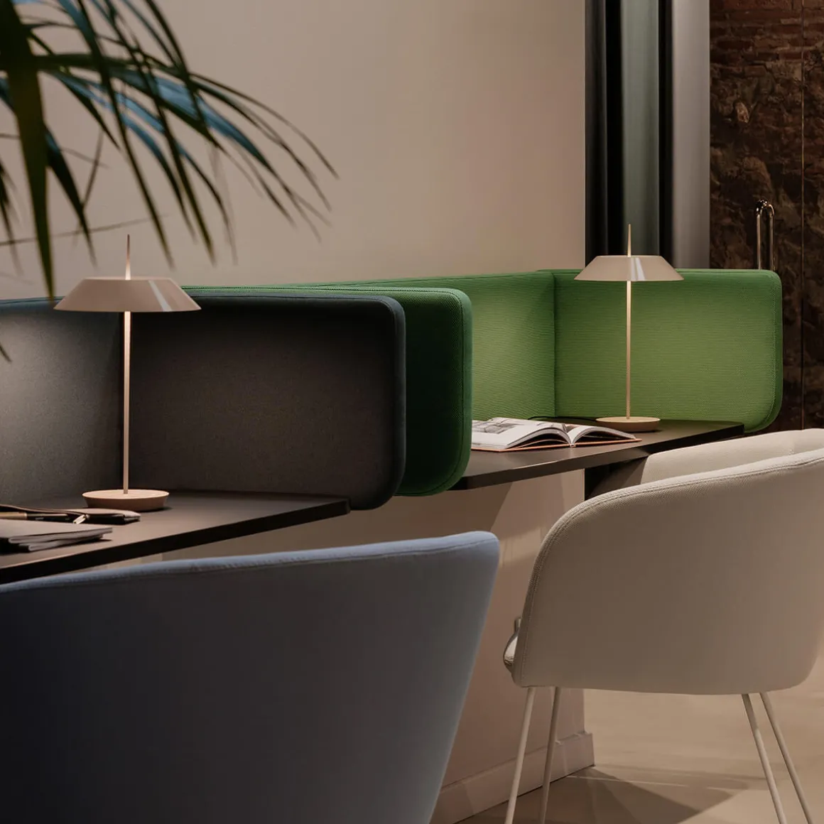 Vibia Mayfair Mini 5495 LED Akkuleuchte