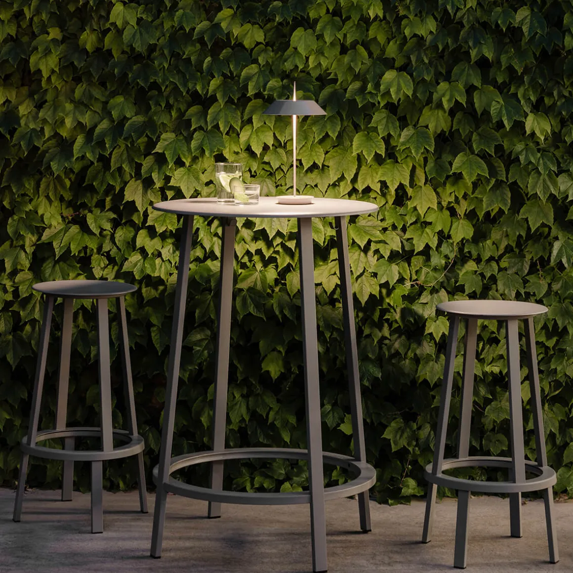 Vibia Mayfair Mini 5495 LED Akkuleuchte