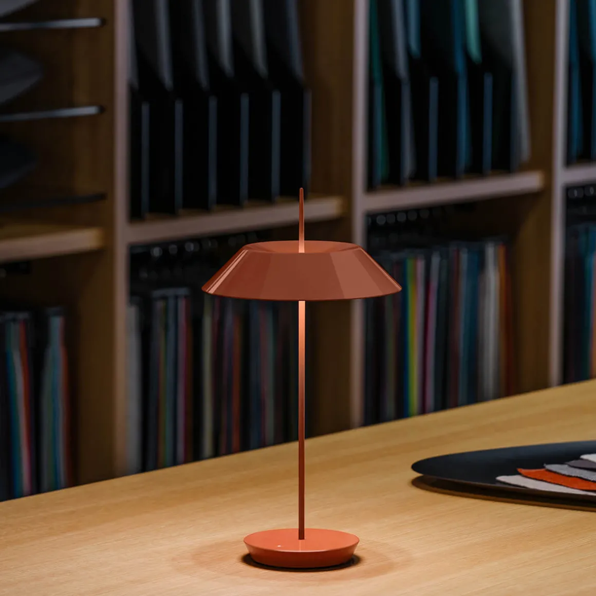 Vibia Mayfair Mini 5495 LED Akkuleuchte