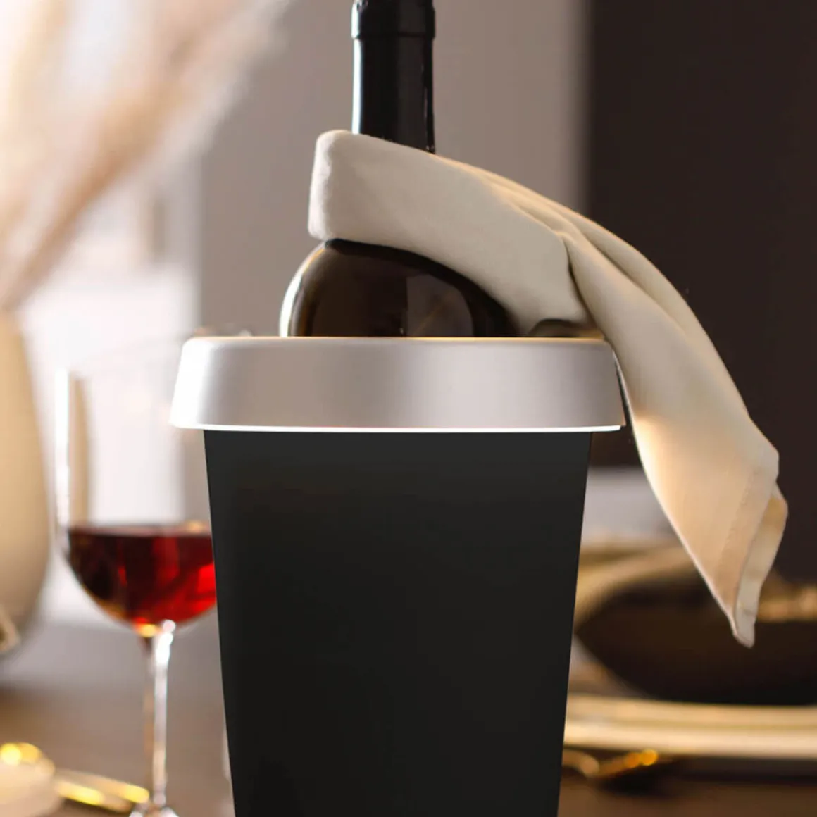 Villeroy & Boch Bordeaux LED Akkuleuchte & Weinkühler