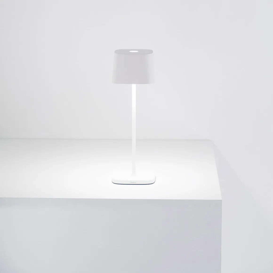 Zafferano AiLati Ofelia Pro LED Akkuleuchte