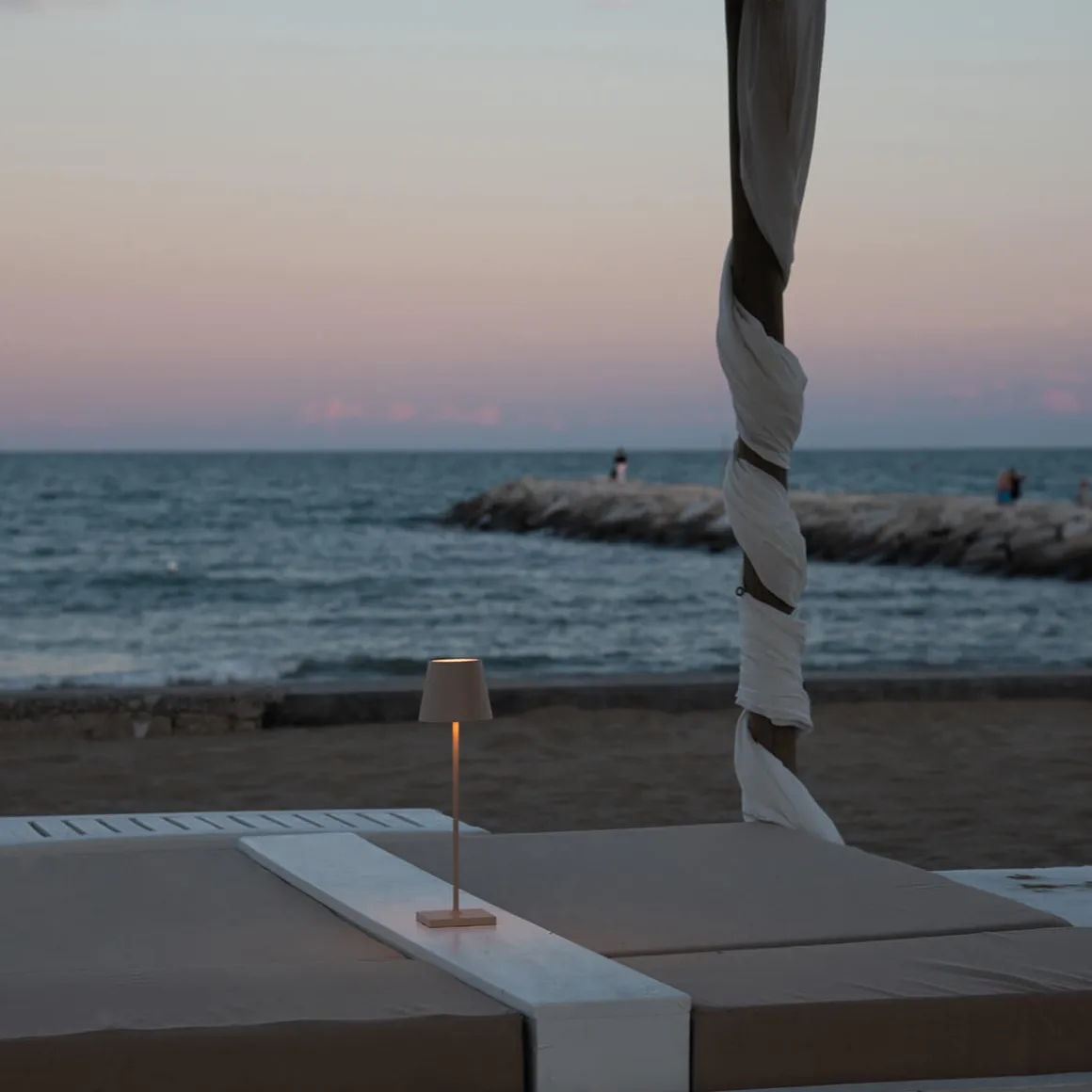 Zafferano AiLati Poldina Pro LED Akkuleuchte