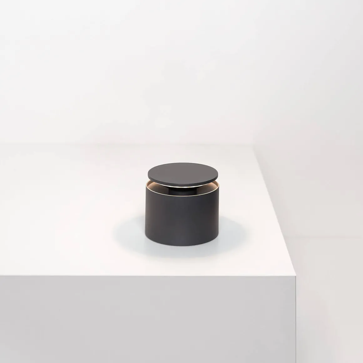 Zafferano AiLati Push-up Pro LED Akkuleuchte