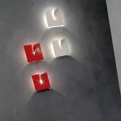 Zava Crack Wandleuchte