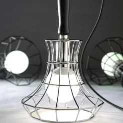 Zava Lady Cage Tischleuchte